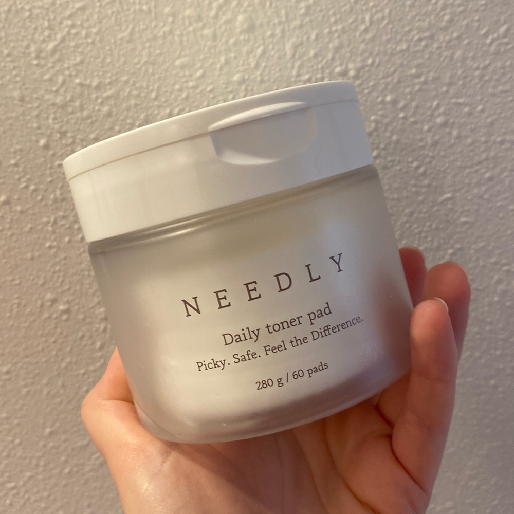 Needly toner pads
